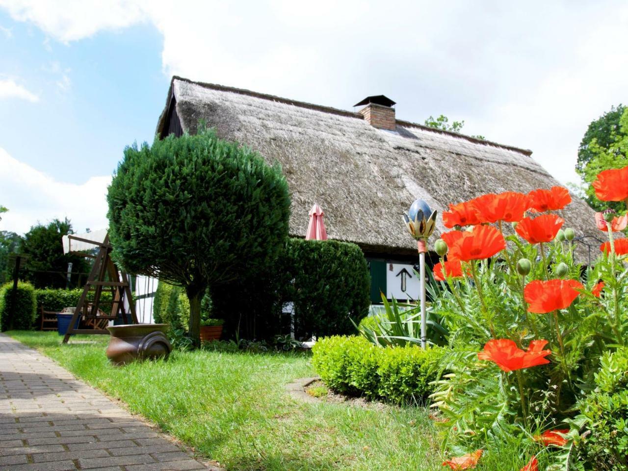 Welcoming Holiday Home In Gegensee Near Szczecin Lagoon Ahlbeck  Esterno foto
